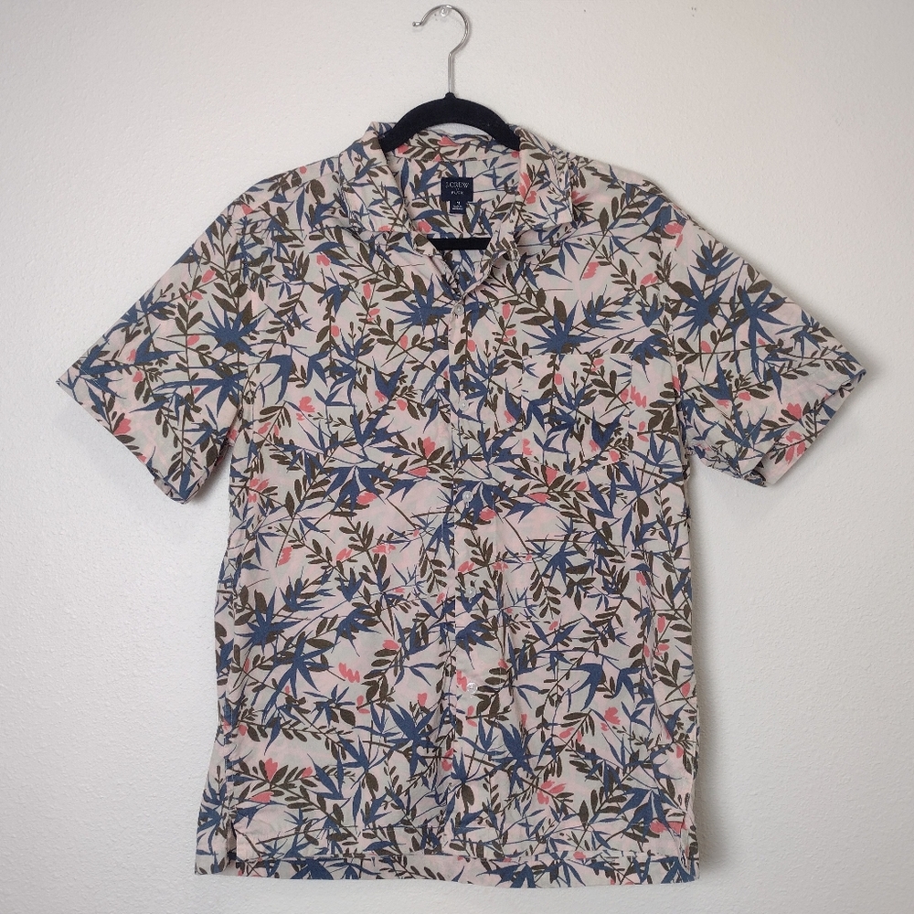 J. Crew Factory Flex Leaf Print Short Sleeve Button Down Shirt Pink Blue Size M